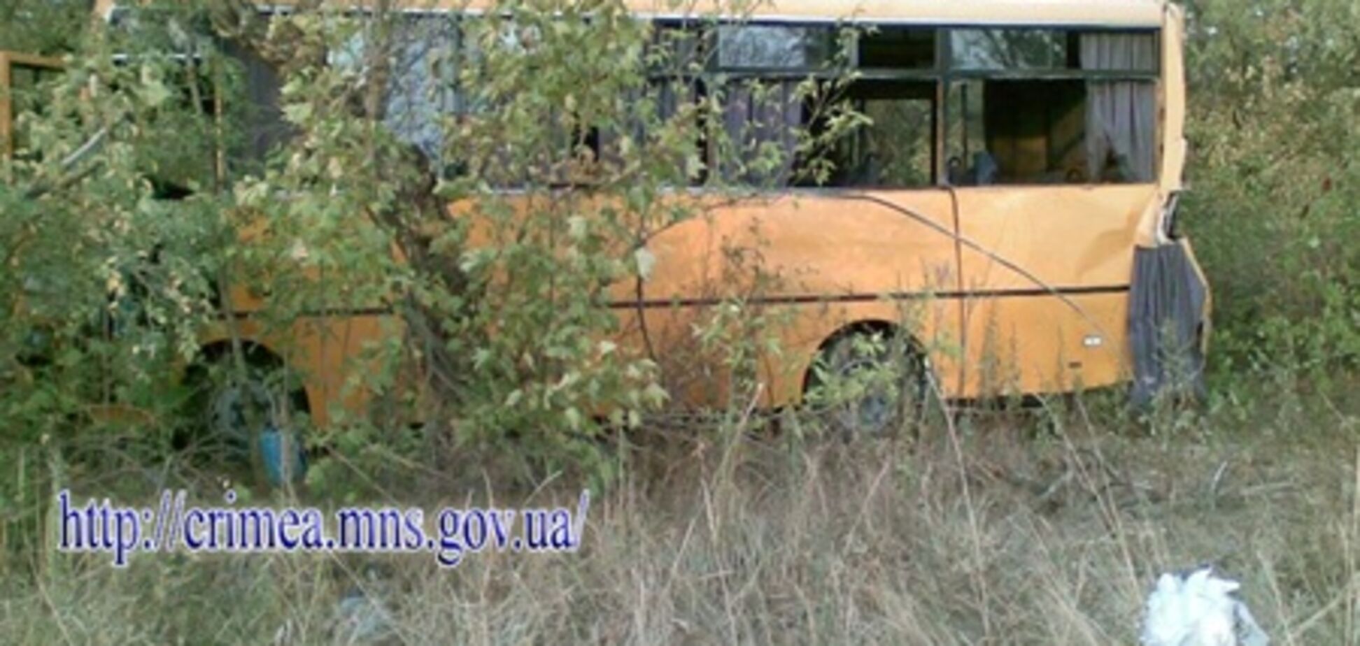 У Криму фура врізалася в автобус: є загиблі