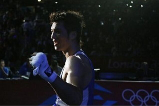 Чемпион Олимпиады-2012 по боксу завершил карьеру
