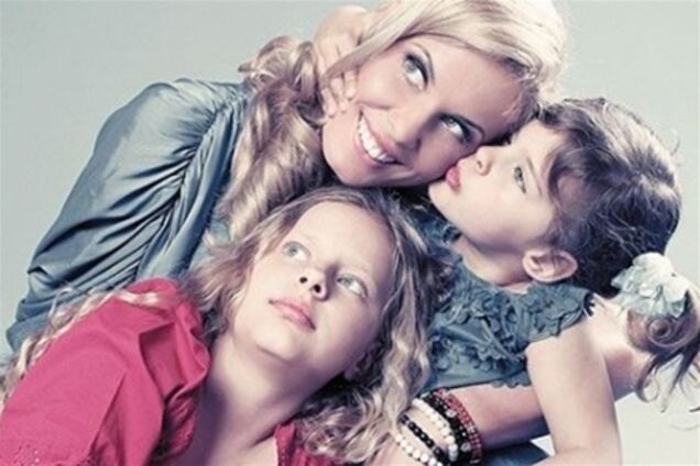 Одесситка стала самой красивой замужней женщиной в мире. Фото