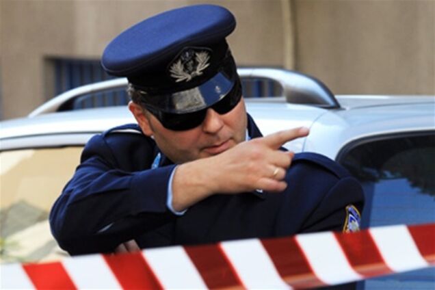 Около здания нацбанка в Афинах прогремел взрыв