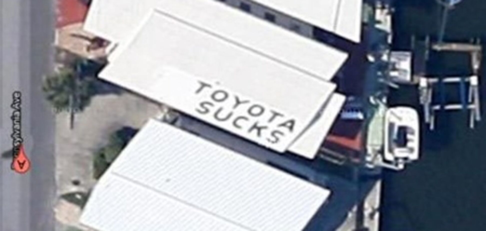 Американец отомстил Toyota с помощью Google