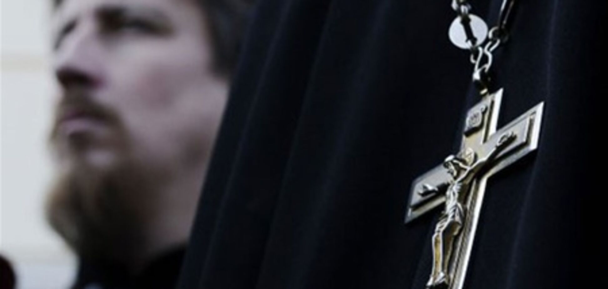 УПЦ МП заборонила священикам агітувати