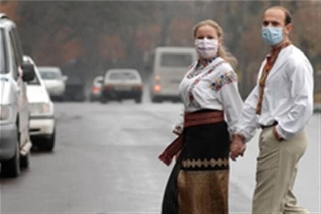 Перші партії вакцин від грипу прибудуть в Україну тільки через два тижні