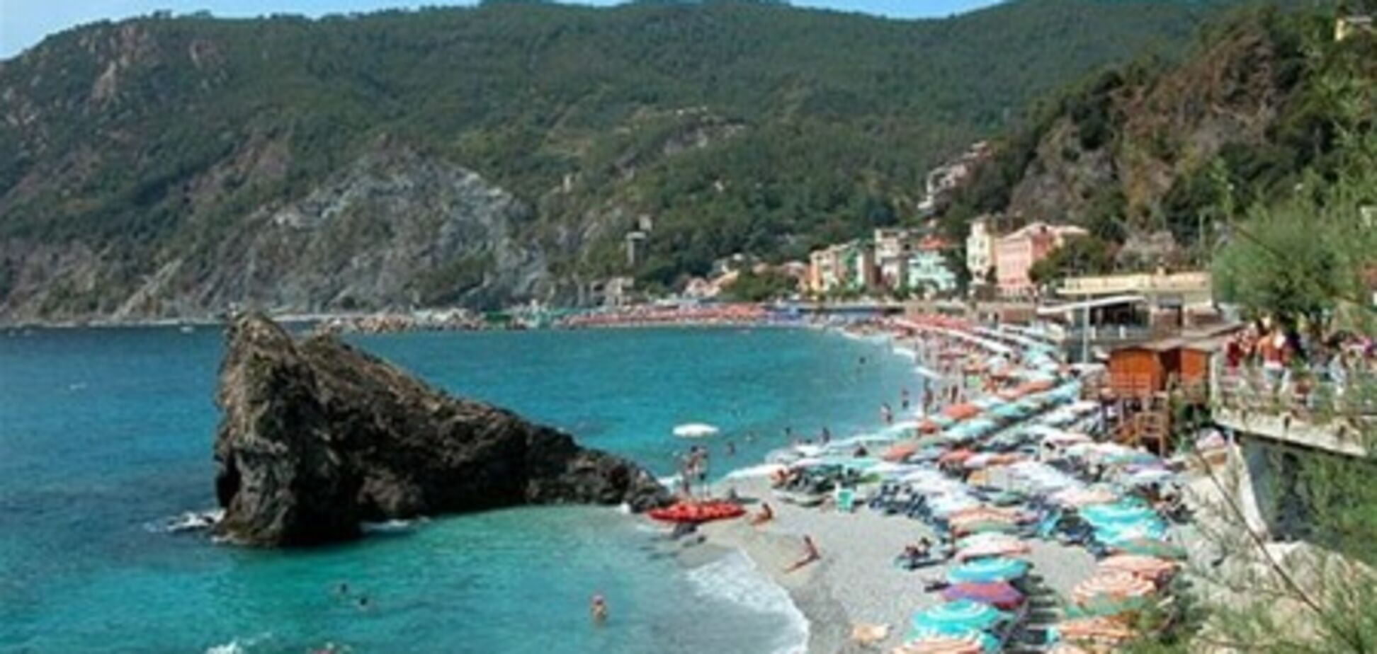 Работники пляжей Италии прекратили работу на неделю