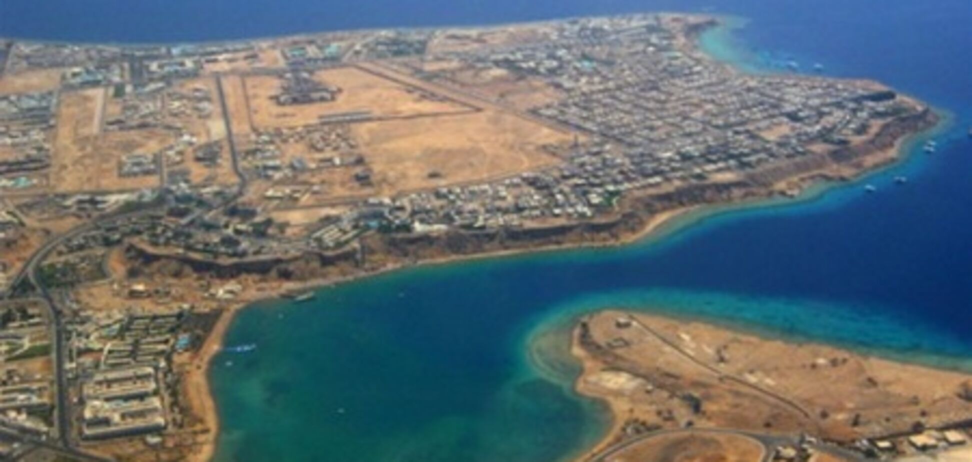 Израильтян попросили покинуть курорты Синайского полуострова