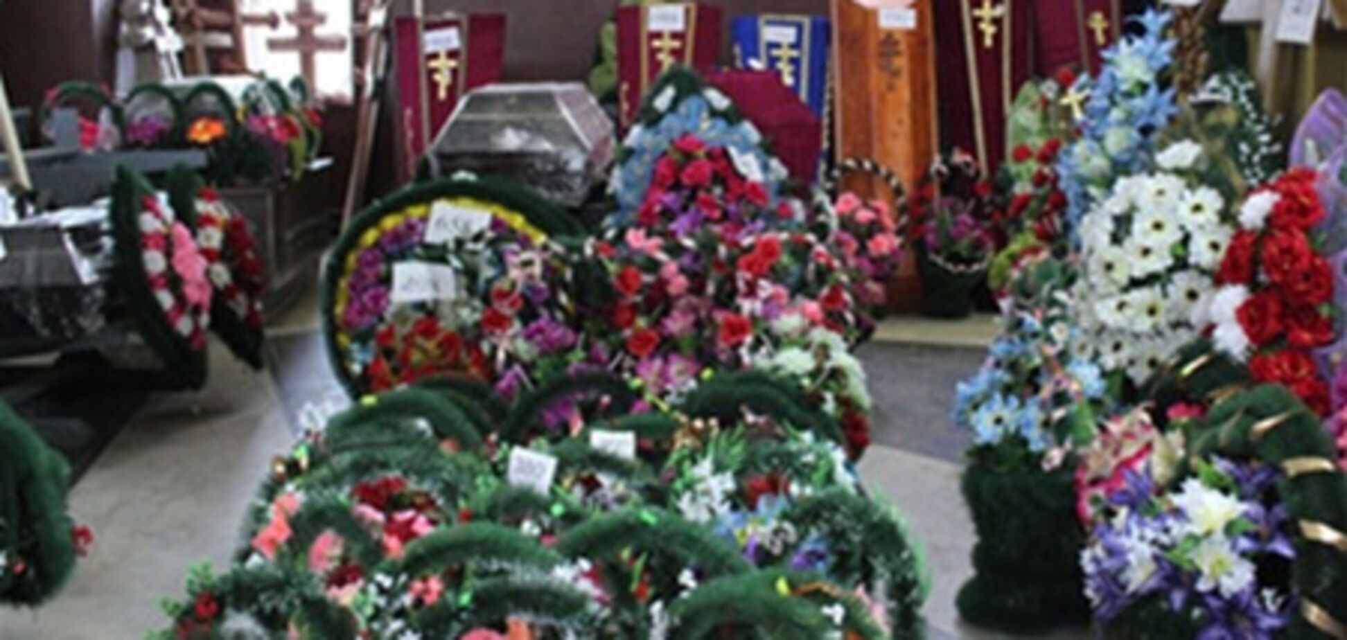 Кто и как зарабатывает на смертях украинцев