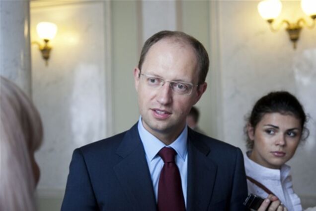 Оппозиция снова идет судом на ЦИК из-за Тимошенко и Луценко