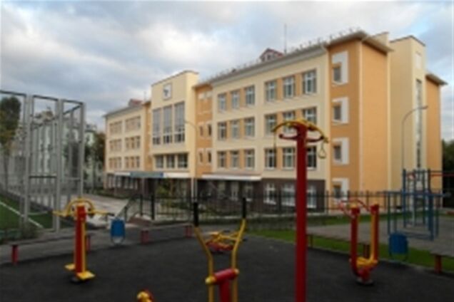 В киевскую школу 1 сентября придет президент 