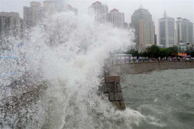 Тайфуни завдали серйозної шкоди східним провінціям Китаю
