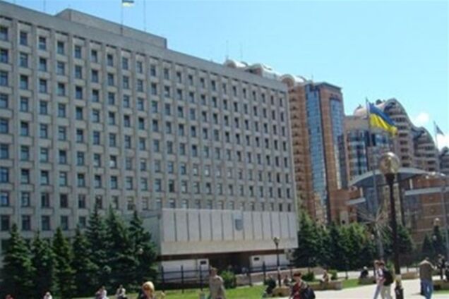 ЦВК виключила з партійного списку 'Батьківщини' 13 осіб