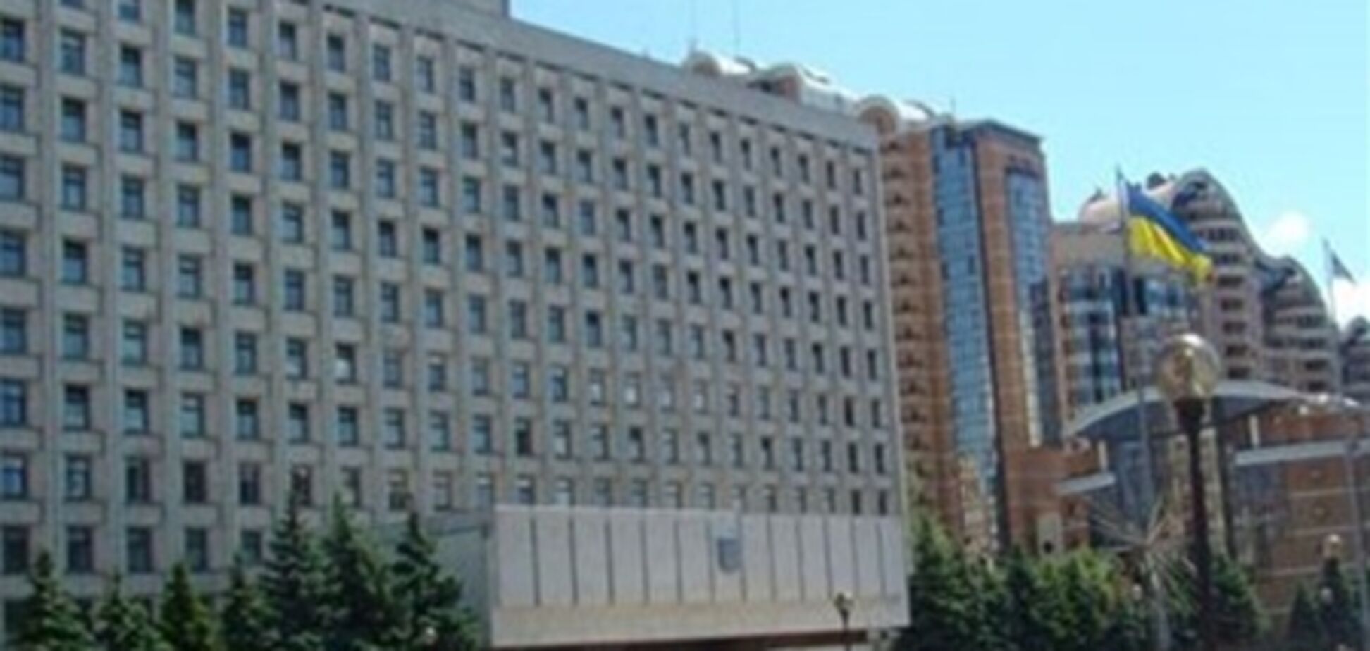 ЦВК виключила з партійного списку 'Батьківщини' 13 осіб