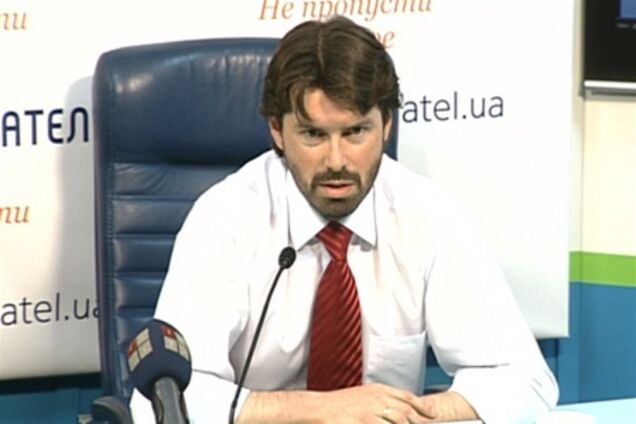 Экономист призвал отказаться от идеи девальвации гривни