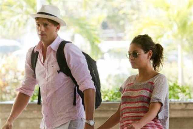 Кунис и Катчер прощаются с отдыхом. Фото