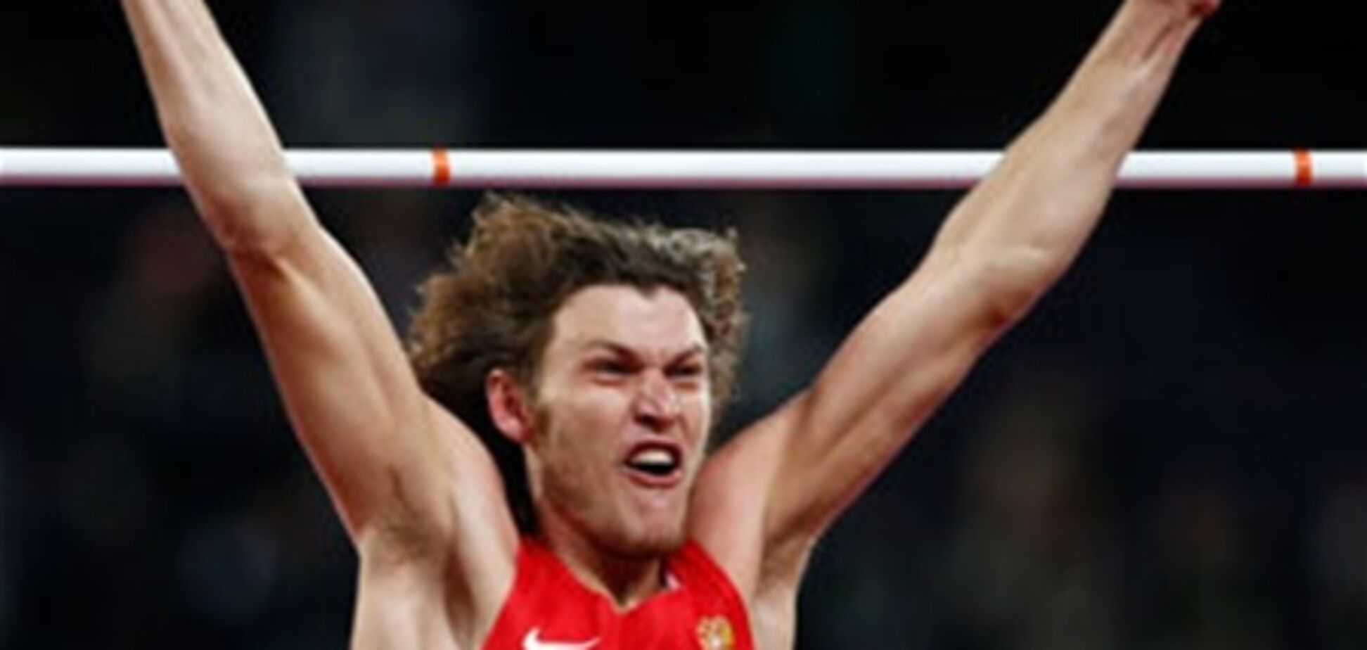 Российский прыгун выиграл золото в чужой майке