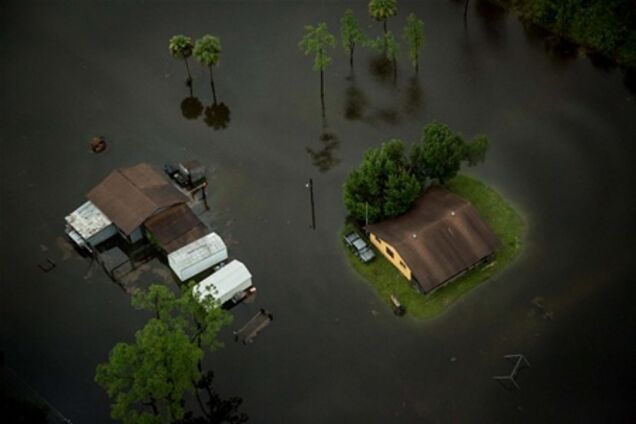 Последствия тропического шторма 'Айзек'