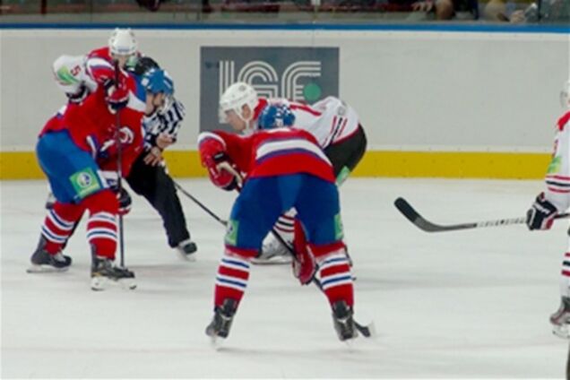 КХЛ. 'Донбасс' минимально проиграл 'Льву'