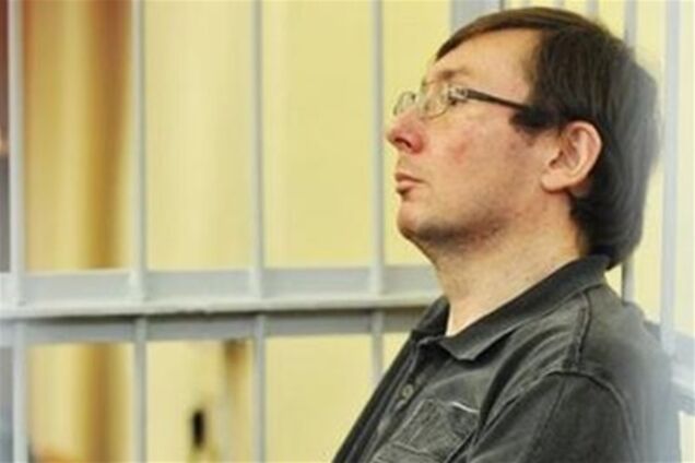 Адвокат Луценко опасается прослушки на свиданиях с подзащитным