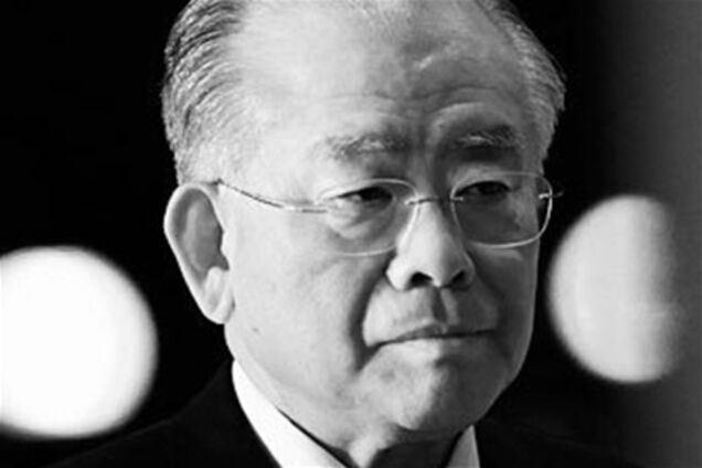 Японський міністр повісився через статтю про позашлюбного зв'язку