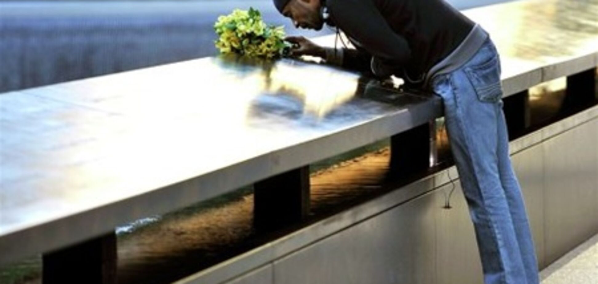 В Нью-Йорке поминают жертв теракта. Фото