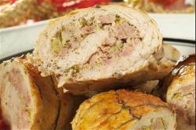 Рулет из индейки c прованскими травами