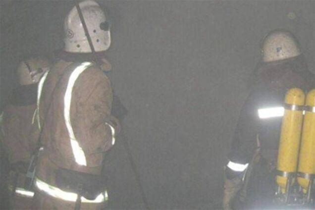 На Львівщині другий день горять торфовища