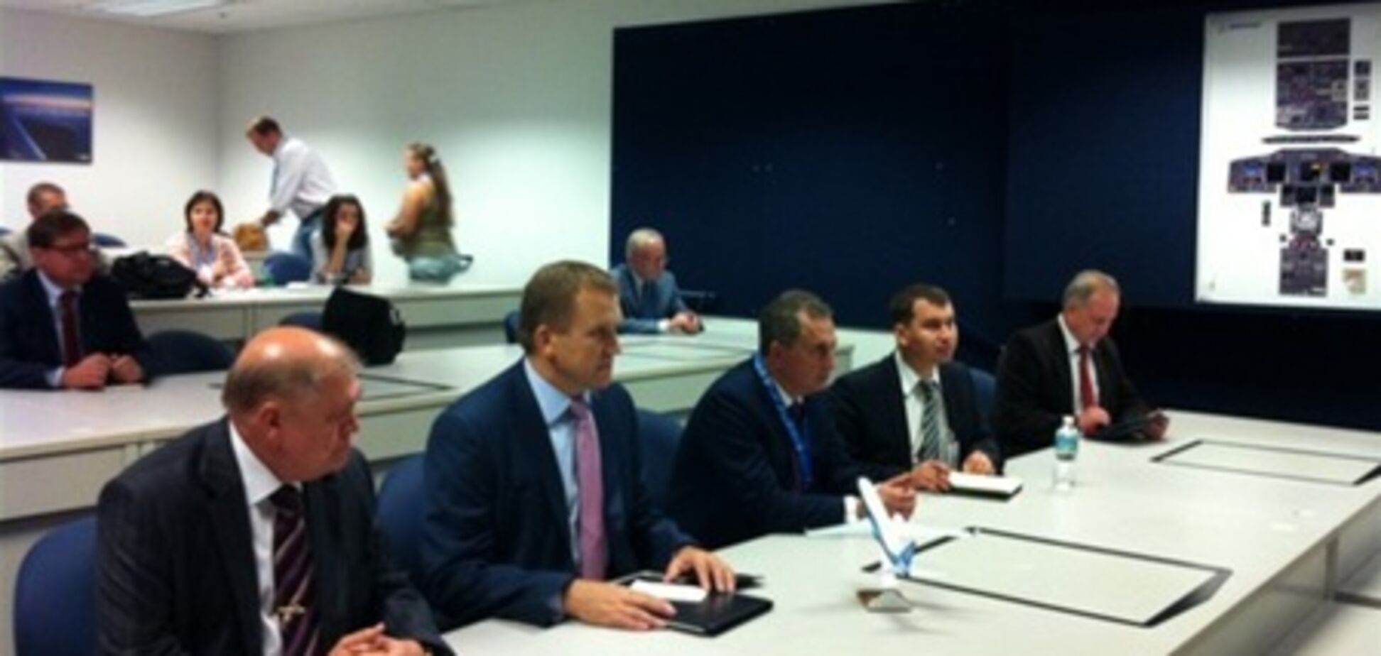 Колесников хочет освободить строителей дорог от налога на прибыль