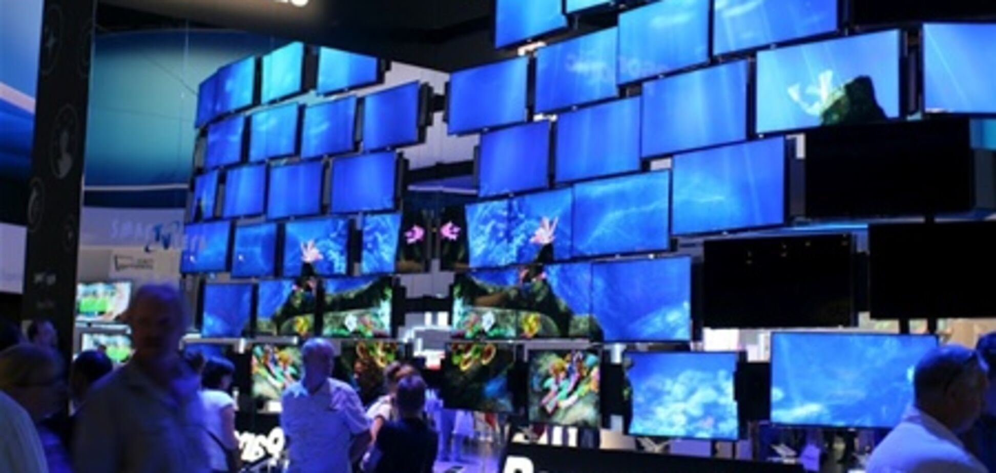 Телевизоры-рекордсмены, планшеты и камеры от Panasonic