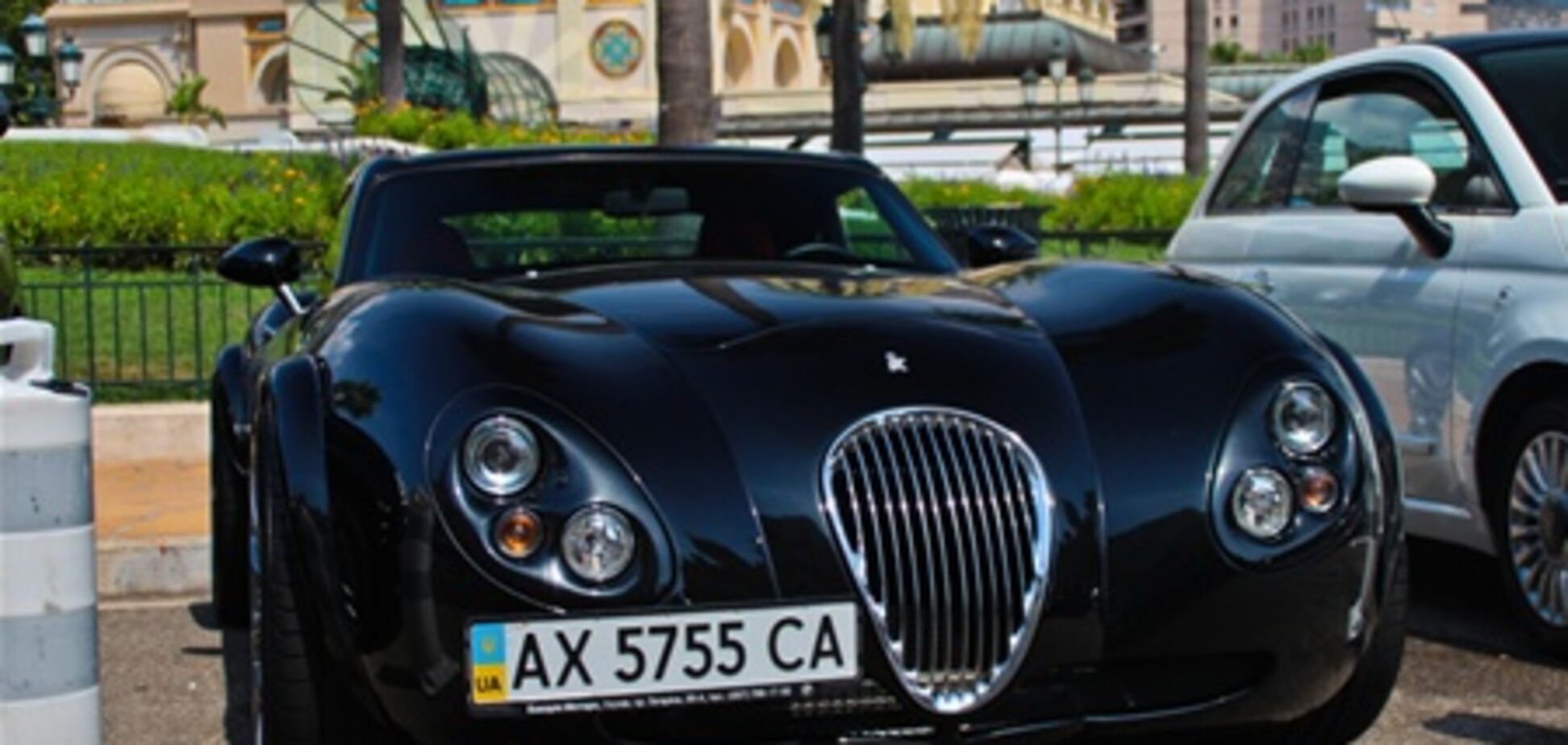 Машины украинских олигархов в Монако. Фото. Видео