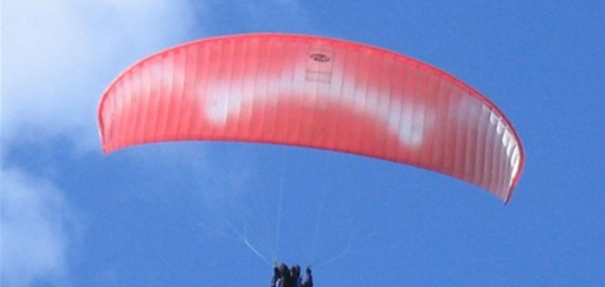 На Закарпатье разбился парапланерист