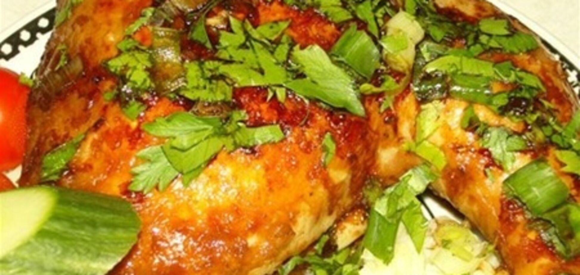 Тушеная курица с зеленым луком