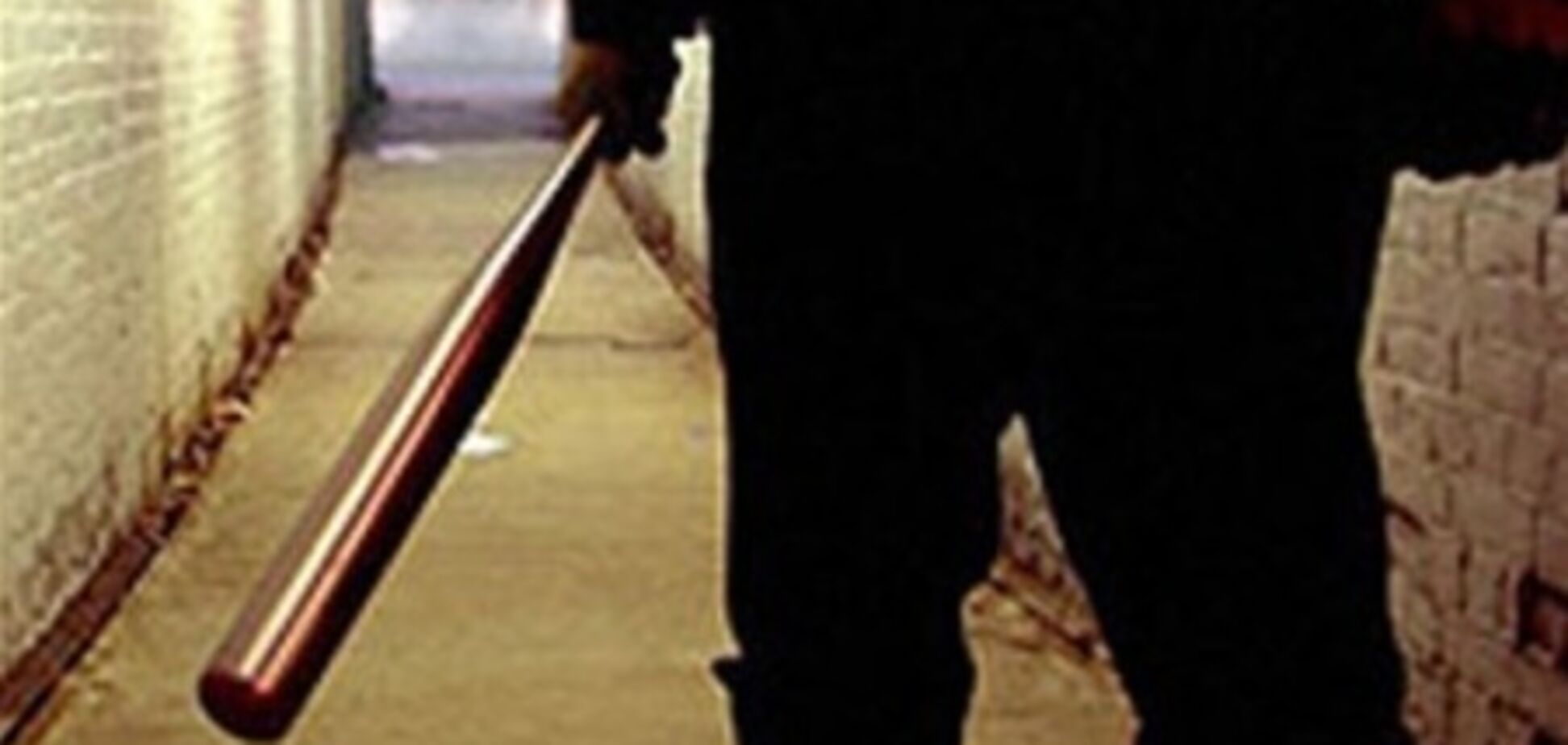 На Луганщине люди с битами и дубинками разгромили шахту