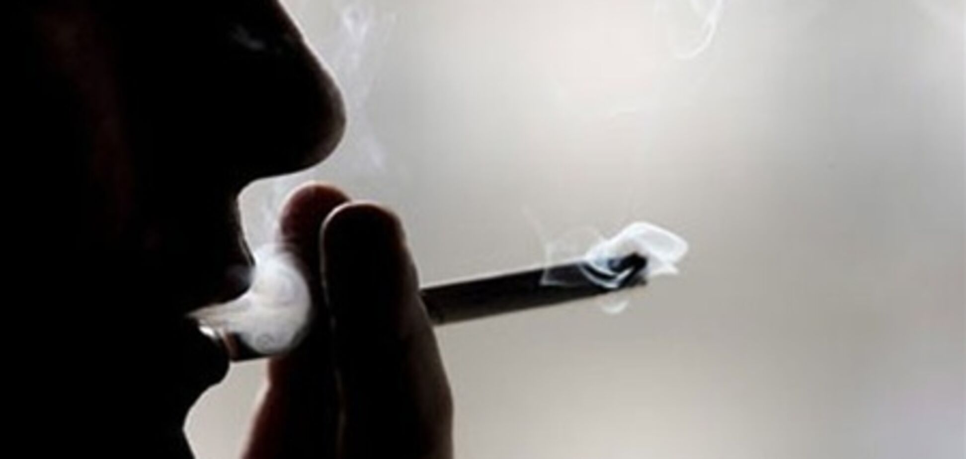 Курение может спровоцировать бессонницу