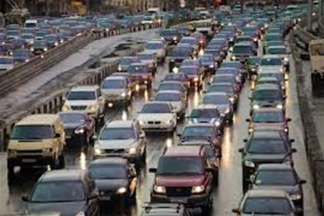 В Николаеве - автомобильный коллапс