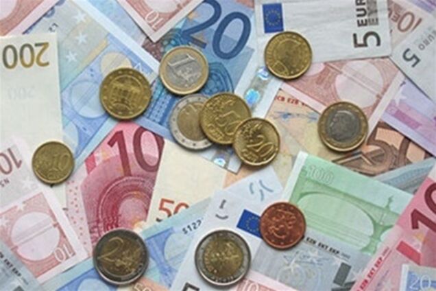 Евро дешевеет к доллару и иене, 18 сентября 2012