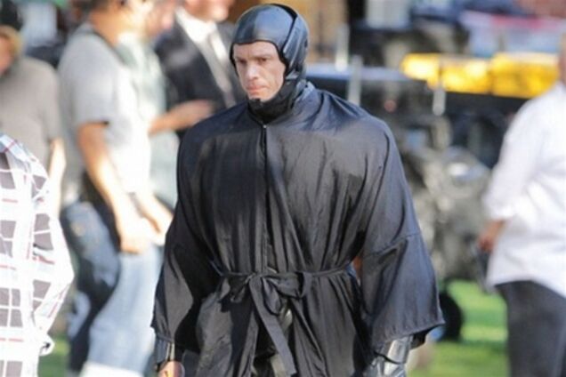 Робокопа завернули в халатик