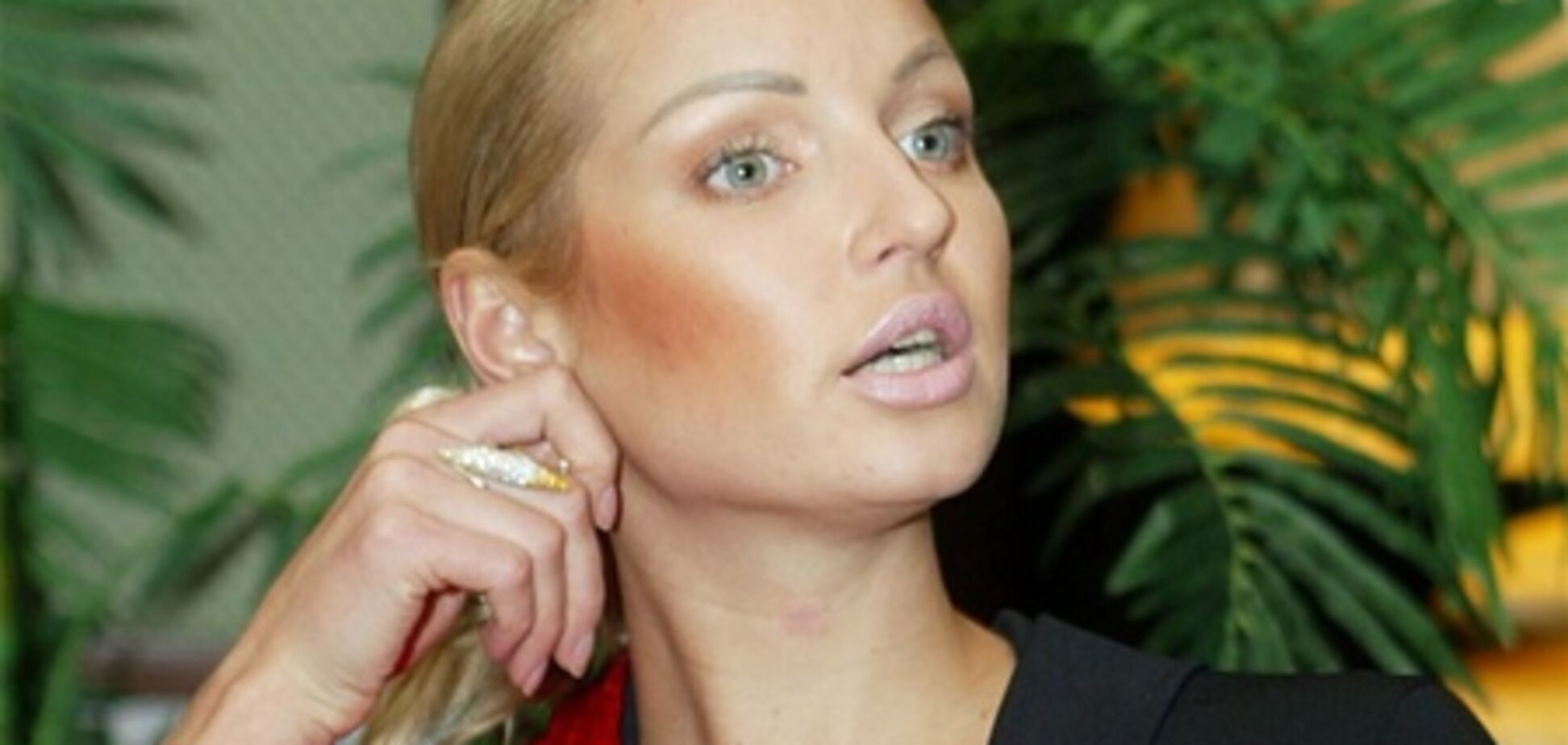 Волочкова впервые за 12 лет проехалась в метро