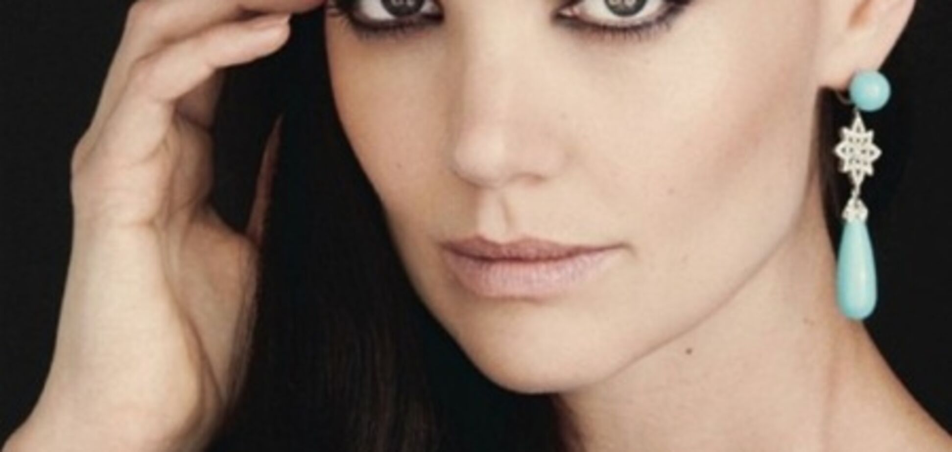 Холмс заполучила обложку Harper’s Bazaar. Фото