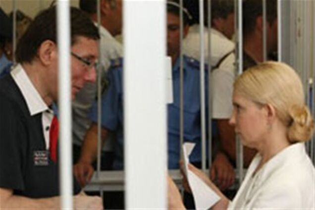 ВАСУ решит судьбу Тимошенко и Луценко в понедельник