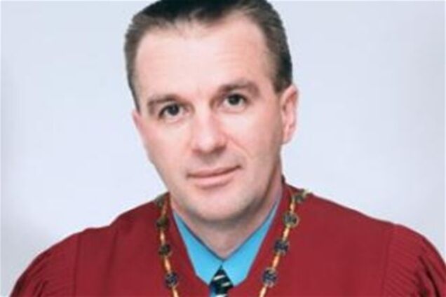 Чесний суддя