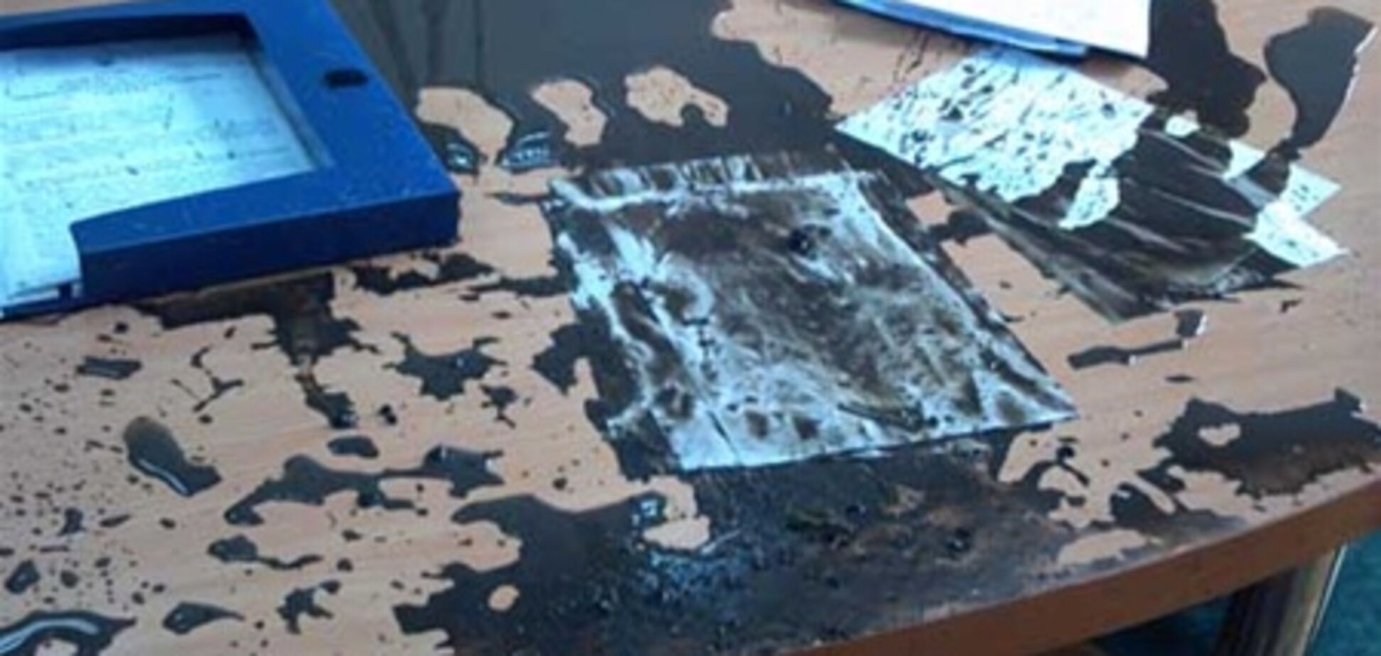 На мера Ніжина вилили відро бруду