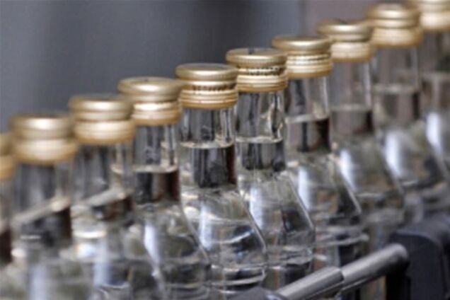 Налоговики провели масштабные проверки на рынке алкоголя