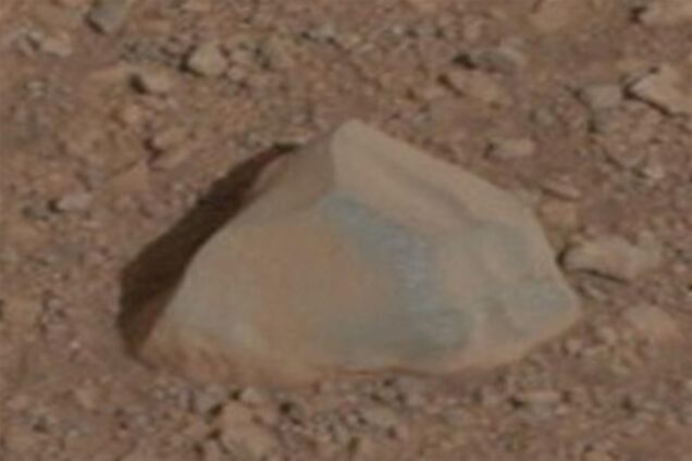 Curiosity виявив на Марсі камені загадкової форми