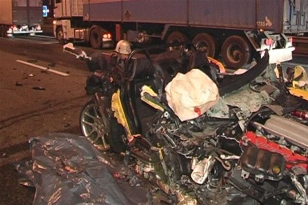 Место ДТП со спорткаром кабминовца стало проклятьем. Фото