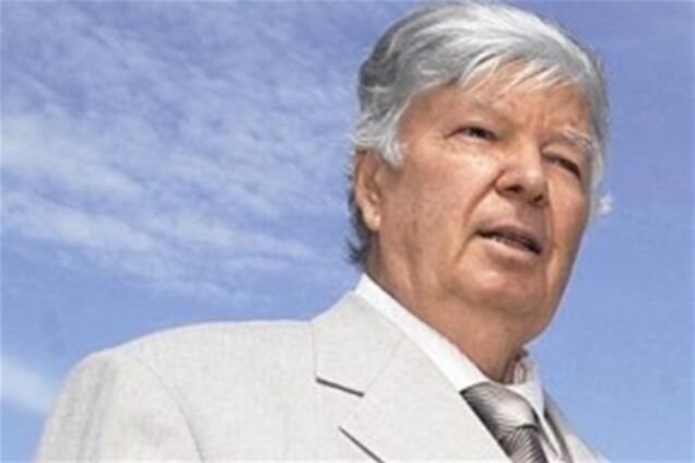 Порошенко-старший передумал сниматься с выборов: в своей победе не сомневается