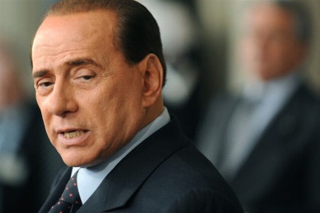 Берлусконі критикує Монті за надмірне послух Меркель