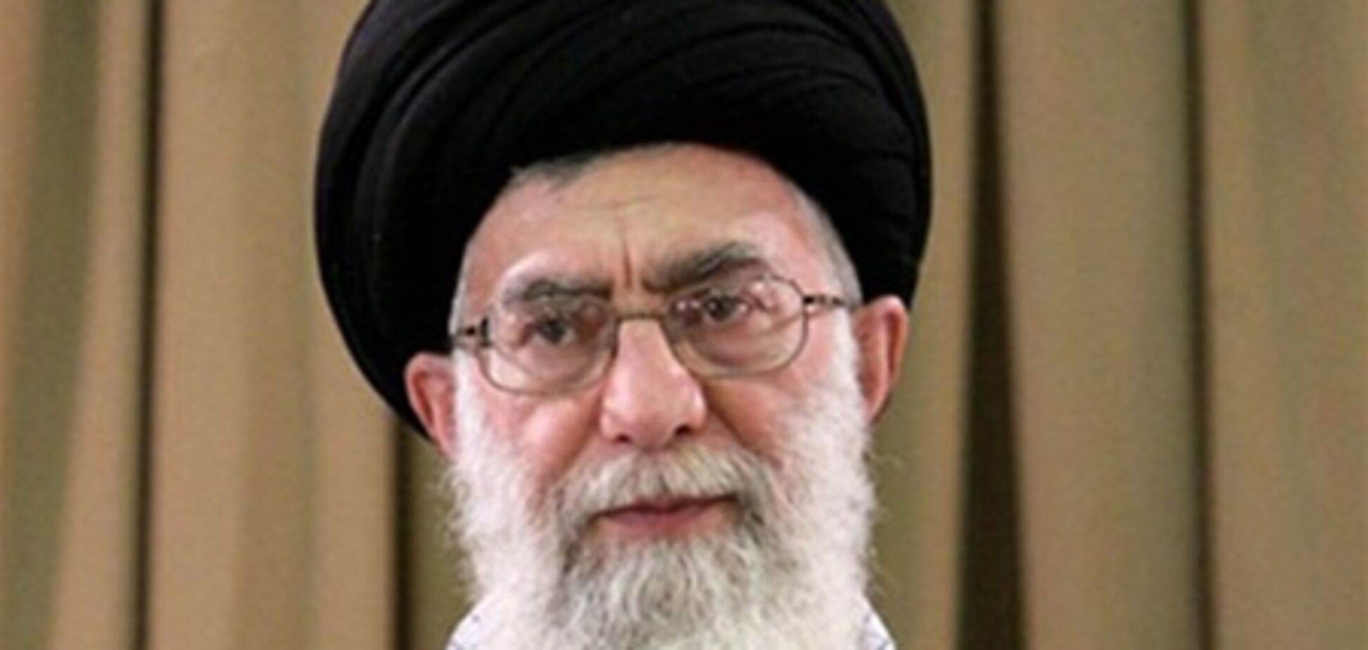 Заарештовано радник Ахмадінеджада, засуджений за образу аятоли