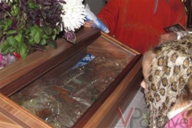 В очереди к Плащанице Богородицы умерла женщина