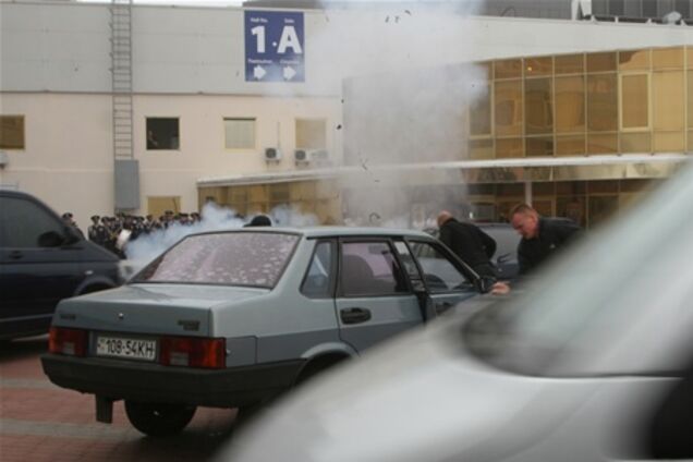 Около МВЦ прогремели взрывы