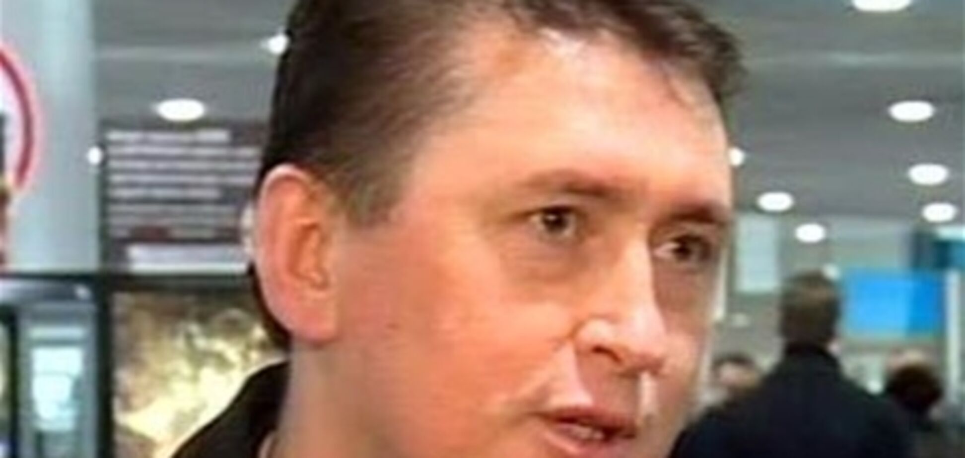 Мельниченко намерен подать в суд на 'Батькивщину', адвоката и политологов