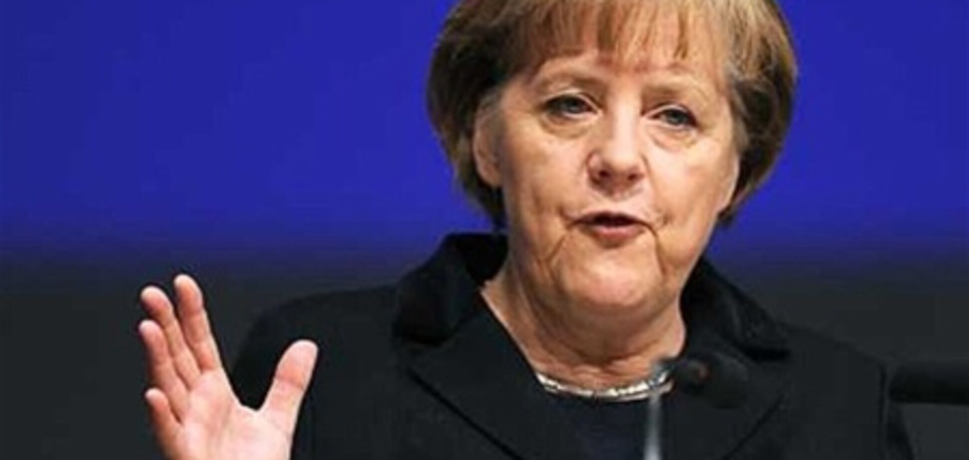 Меркель закликала німців бути терпимими до мусульман